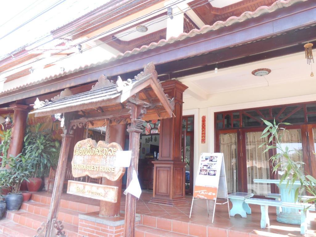 Sakura Wood House Hotel Luang Prabang Exterior foto